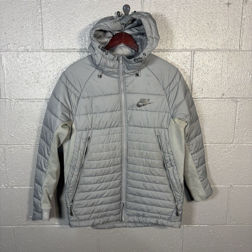 Nike Puffer Jacket Mens M Gray Hooded Therma Fit Winter Outdoor Full Zip Coat